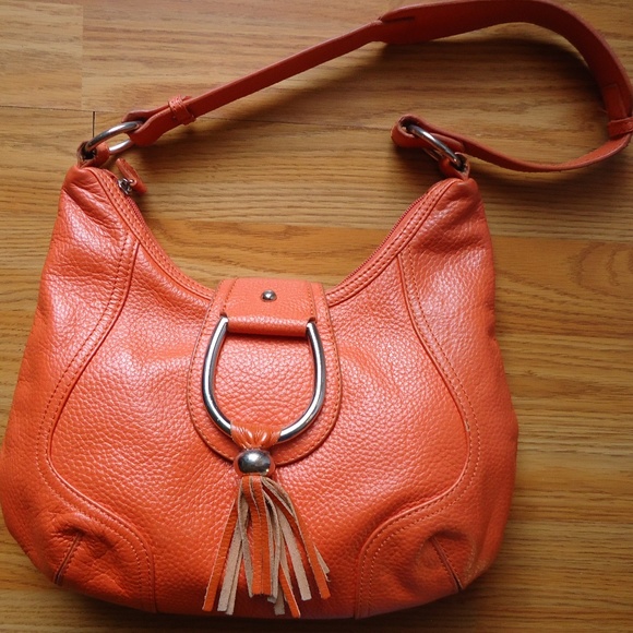Coldwater Creek Handbags - Coldwater Creek genuine pebbled leather shoulder bag.